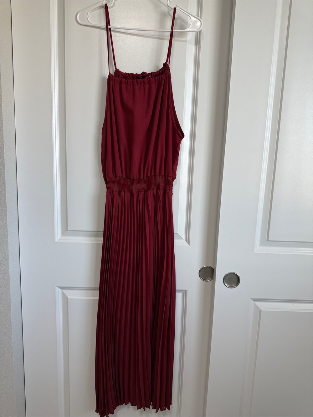 Dress Burgundy Red Sleeveless Pleated Maxi Evening Summer